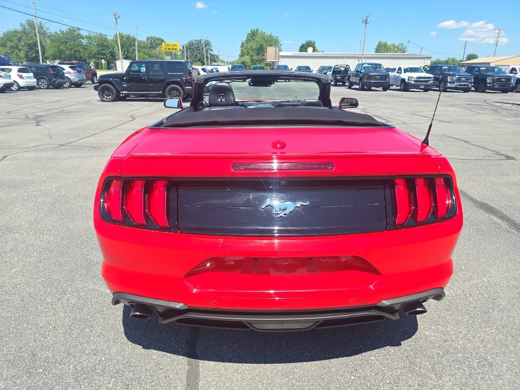 Used 2023 Ford Mustang Premium RWD image 13