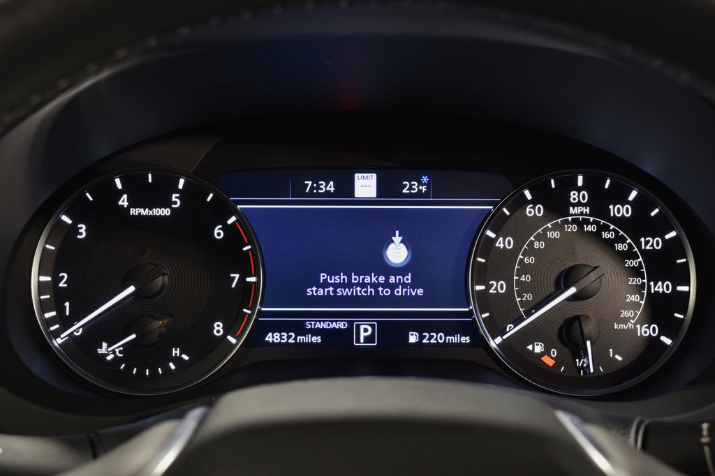 Certified 2025 INFINITI QX55 Essential image 22