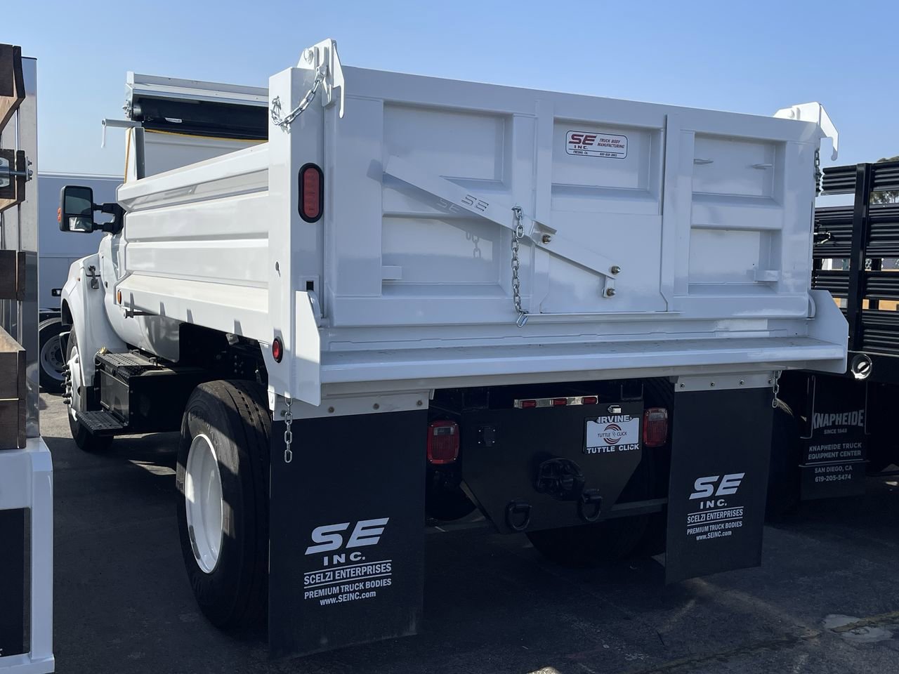 New 2026 Ford F650 2WD Regular Cab Super Duty image 4