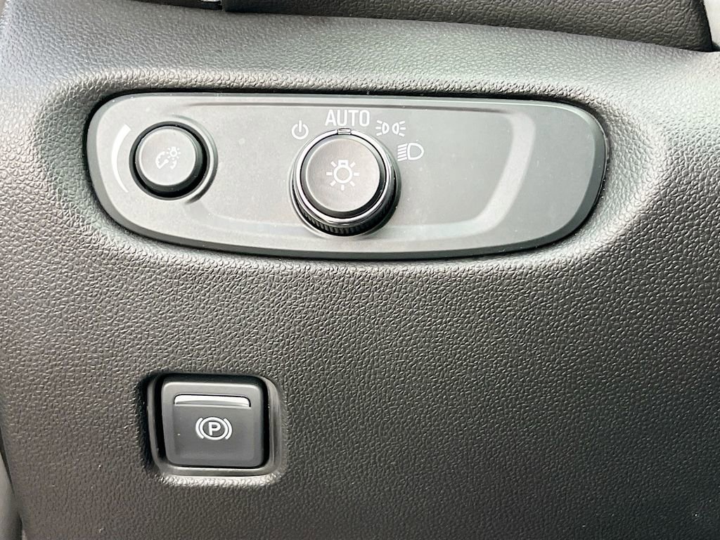 Used 2023 Chevrolet Blazer LT w/ LPO, Floor Liner Package image 10