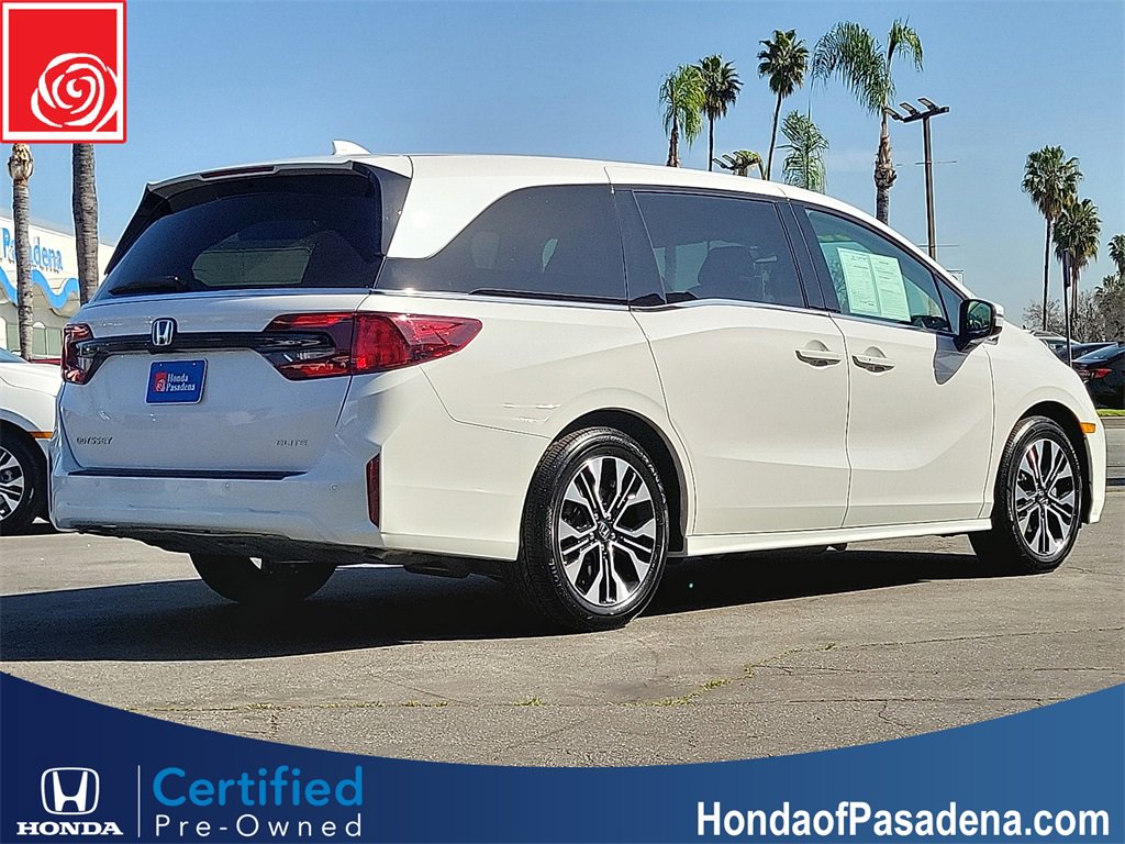 Certified 2026 Honda Odyssey Elite image 5