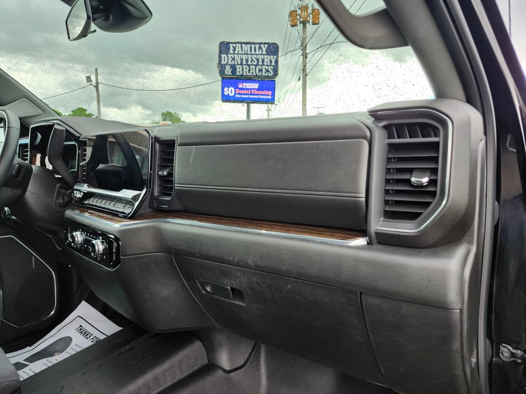 Certified 2023 GMC Sierra 1500 Elevation AWD/4WD image 12