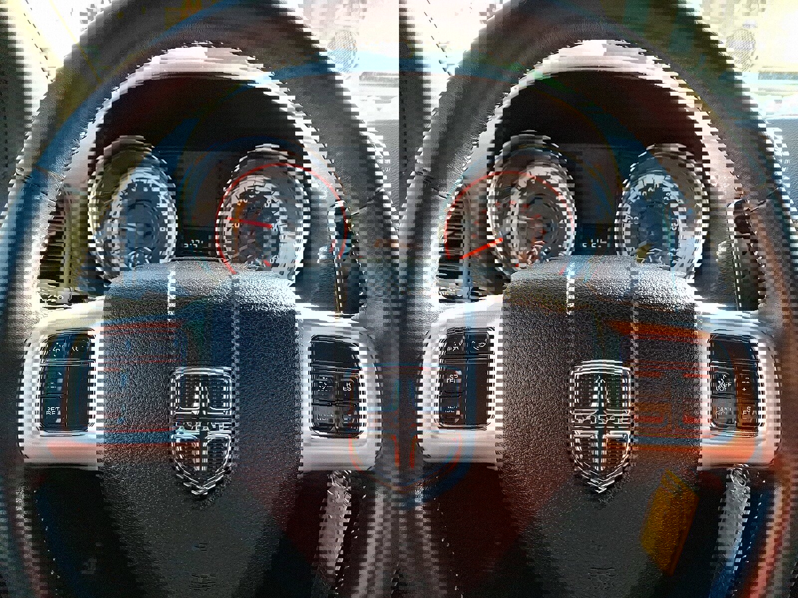 Used 2015 Dodge Grand Caravan SE w/ Quick Order Package 29E SE image 16