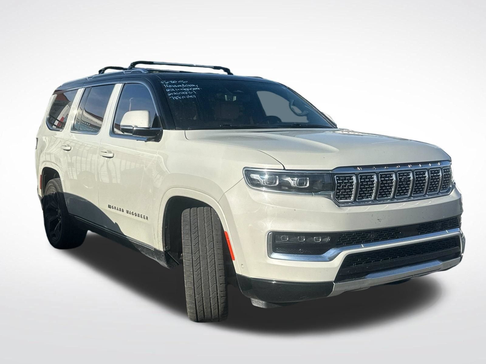 Used 2022 Jeep Grand Wagoneer Series III AWD/4WD image 37