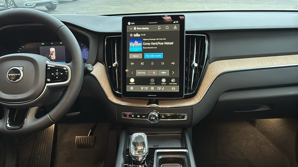 New 2026 Volvo XC60 B5 Plus w/ Climate Package AWD/4WD image 6