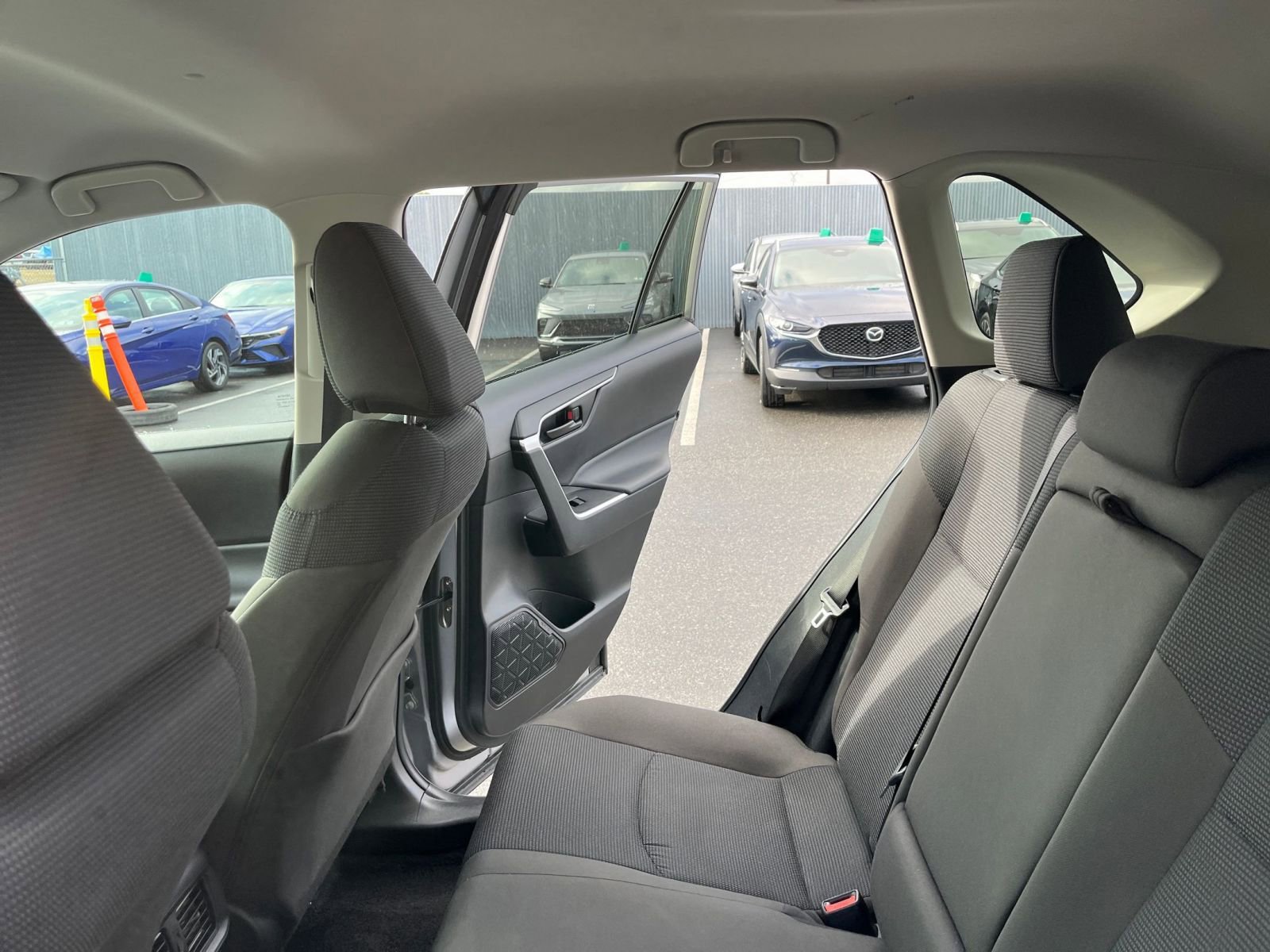 Used 2025 Toyota RAV4 LE image 38