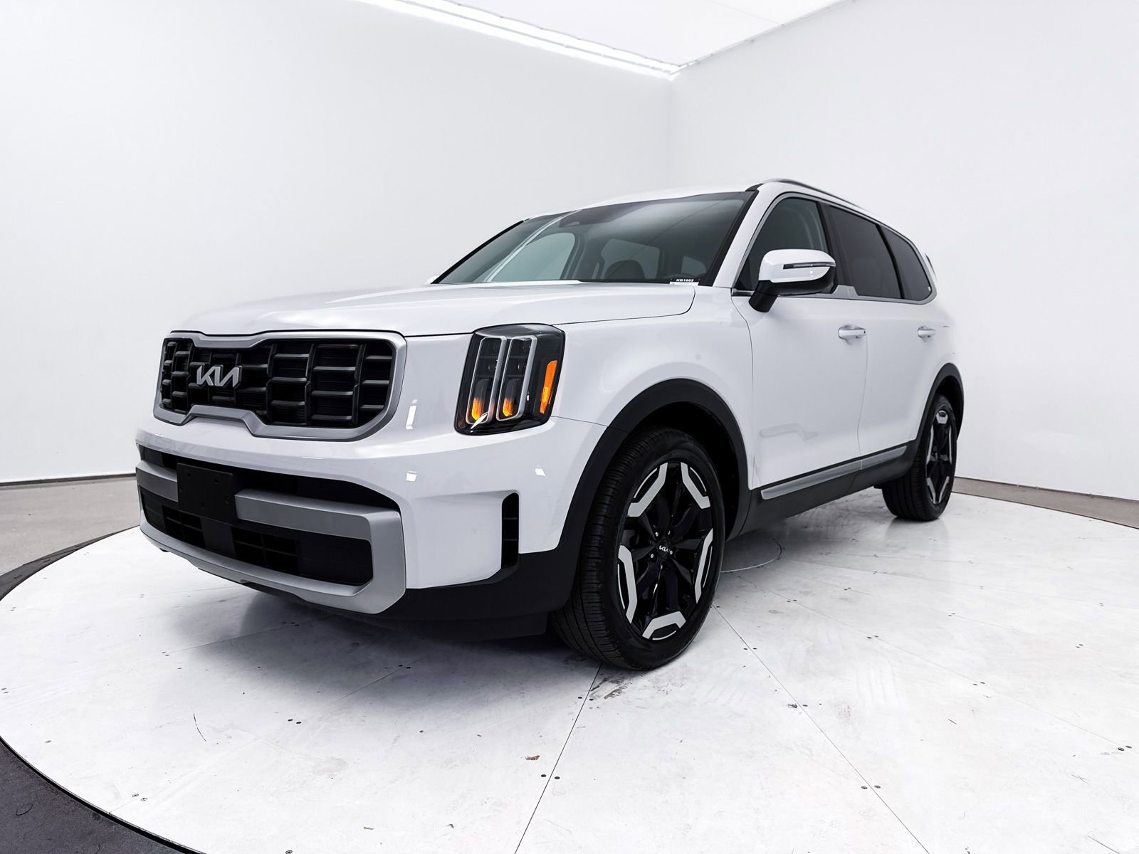 Used 2024 Kia Telluride S w/ S Sunroof Package image 15