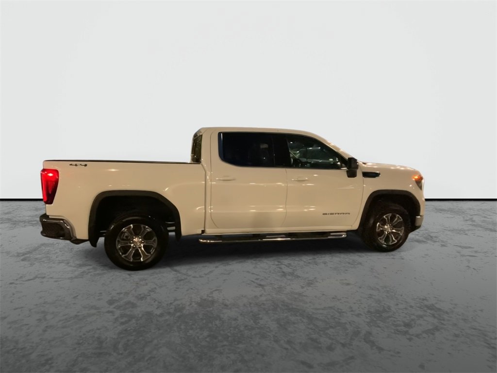 New 2026 GMC Sierra 1500 SLE image 9