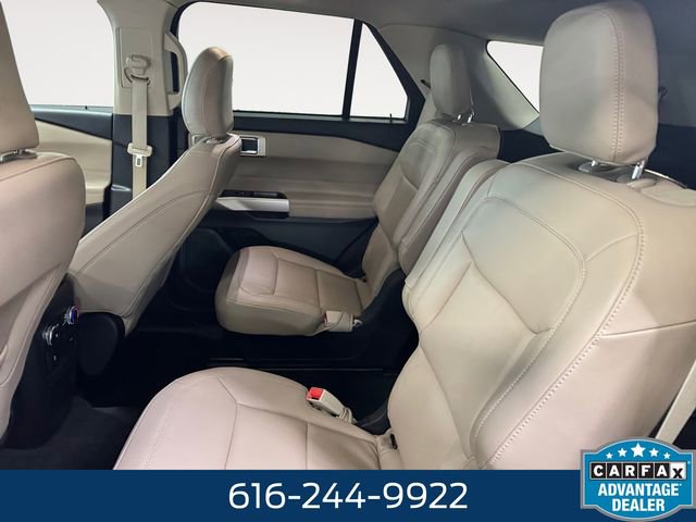 Used 2023 Ford Explorer XLT w/ Equipment Group 202A AWD/4WD image 21