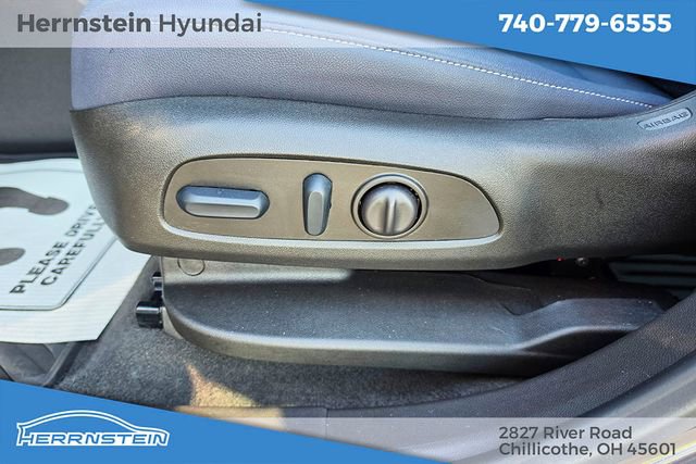 Used 2025 Chevrolet Blazer RS w/ Driver Confidence II Package FWD image 18