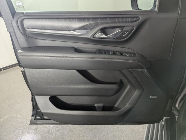 Used 2023 GMC Yukon Denali w/ Denali Reserve Package image 9