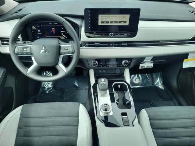 New 2026 Mitsubishi Outlander SE FWD image 17