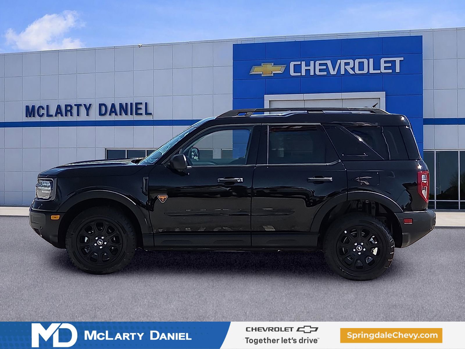 Used 2025 Ford Bronco Sport Badlands AWD/4WD image 3