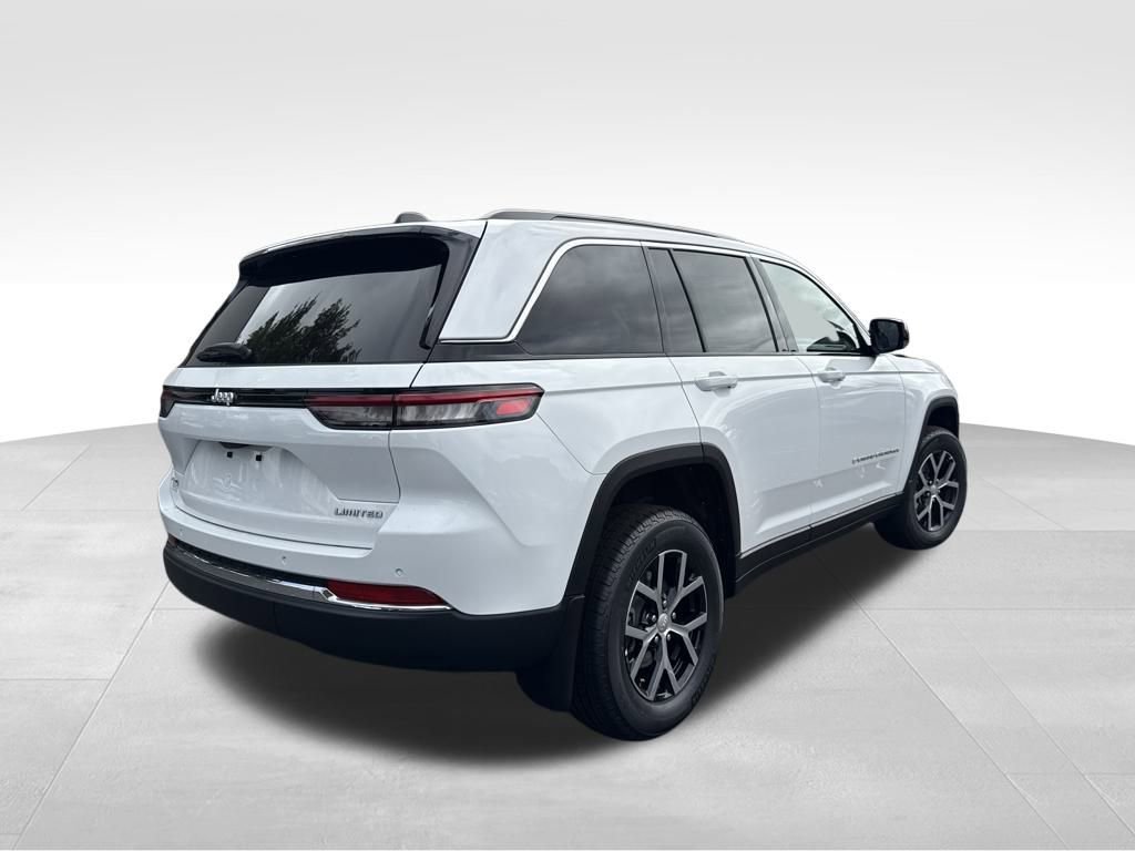 New 2025 Jeep Grand Cherokee Limited w/ MOPAR Finishing Package image 8