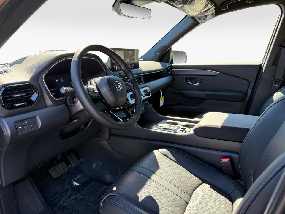 New 2026 Honda Pilot Black Edition image 33