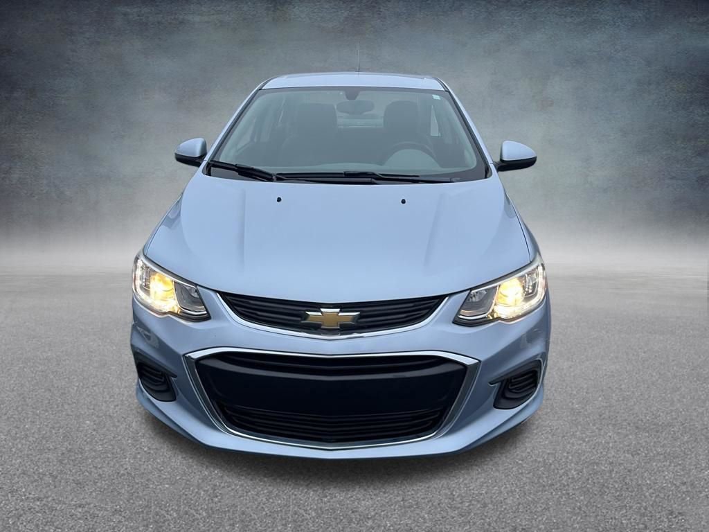 Used 2018 Chevrolet Sonic LT w/ Convenience Package image 2