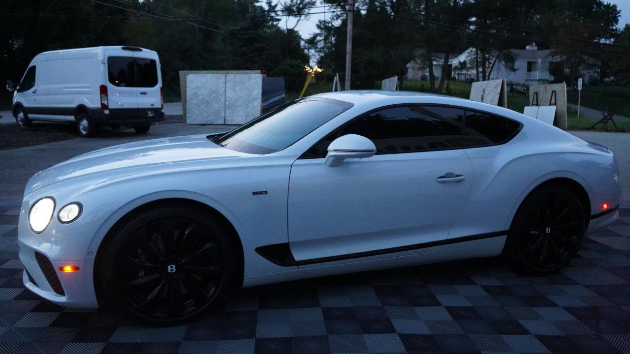 Used 2024 Bentley Continental GT V8 AWD/4WD image 12
