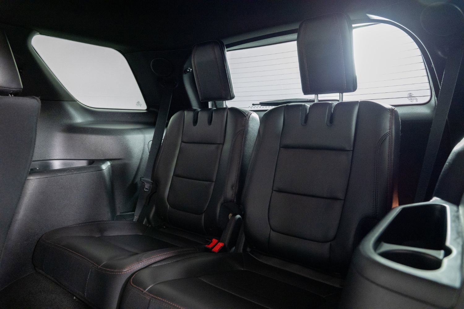 Used 2018 Ford Explorer Sport w/ Equipment Group 401A image 22