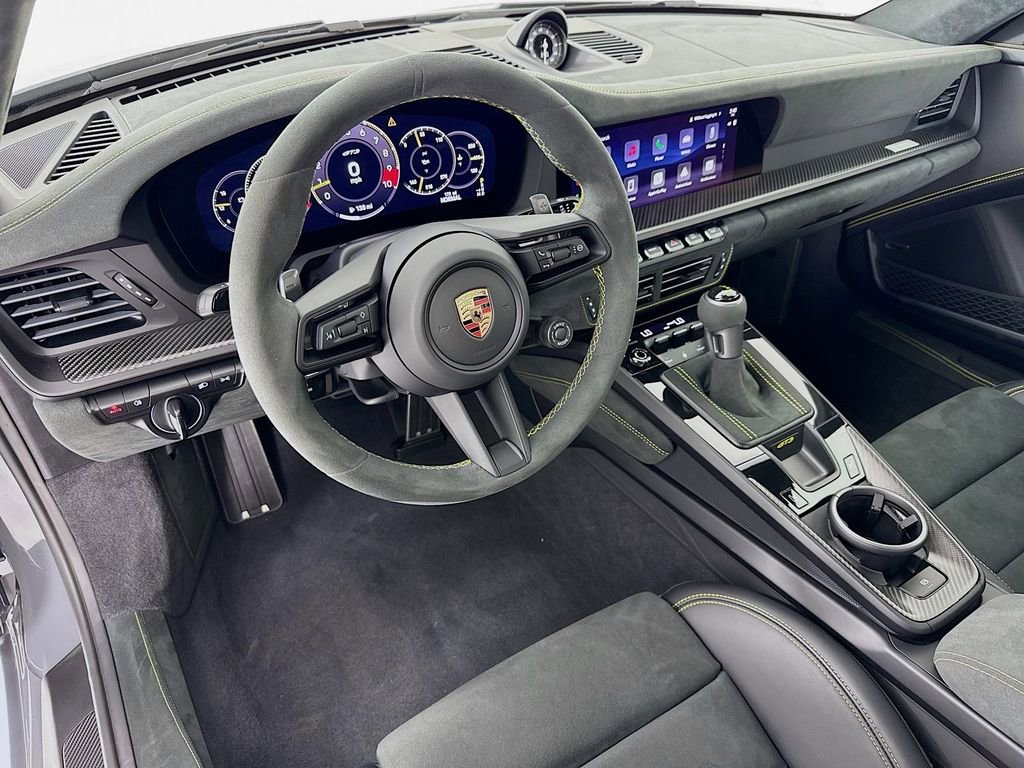 Used 2026 Porsche 911 GT3 RWD image 4
