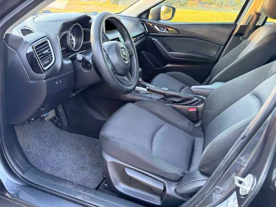 Used 2015 MAZDA MAZDA3 i Sport FWD image 9