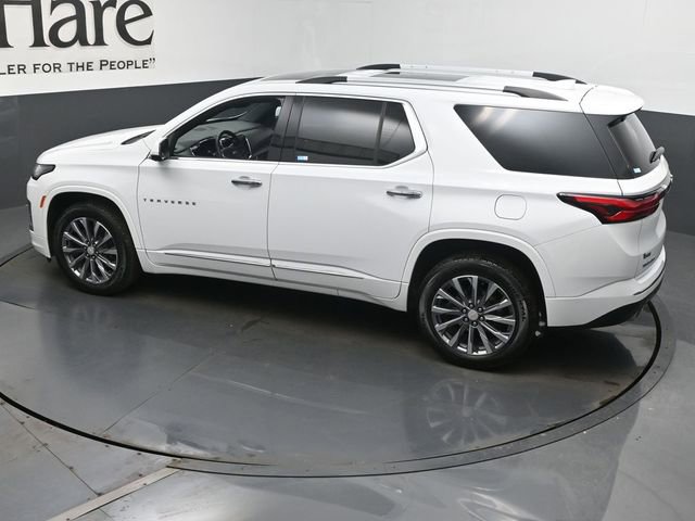 Used 2023 Chevrolet Traverse Premier image 44