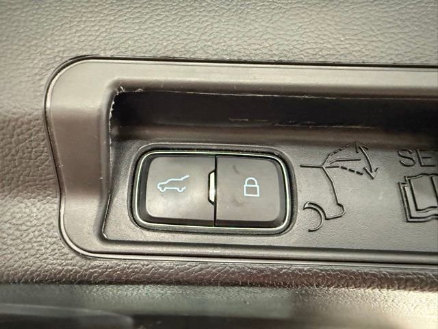 Used 2020 Ford Explorer Limited AWD/4WD image 27