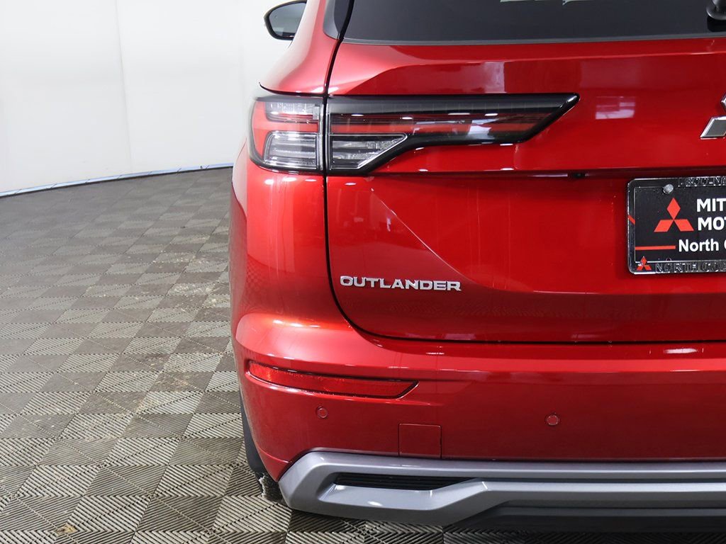 New 2026 Mitsubishi Outlander SEL FWD image 21