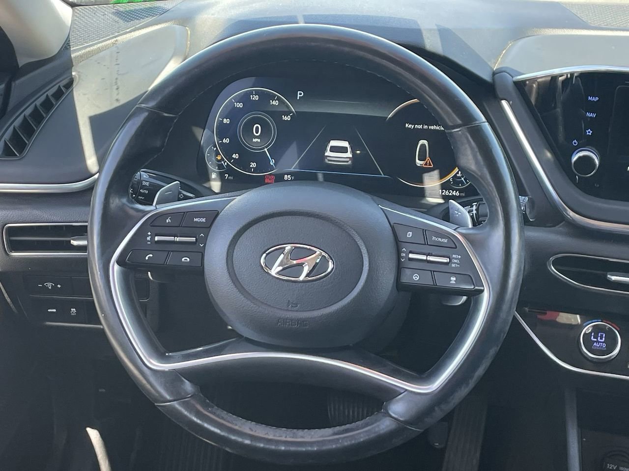 Used 2022 Hyundai Sonata Limited FWD image 13