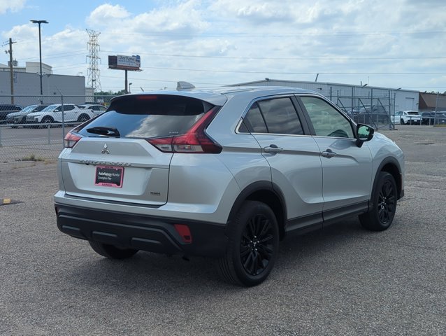 Used 2024 Mitsubishi Eclipse Cross LE image 6