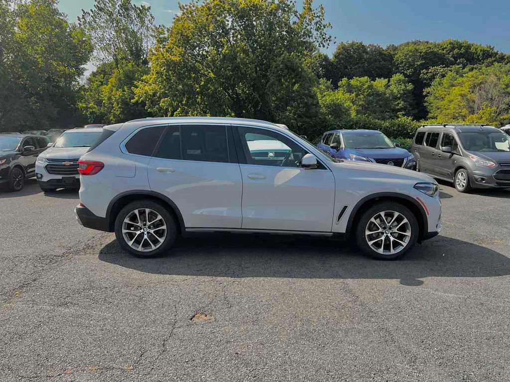Used 2019 BMW X5 xDrive40i w/ Convenience Package image 8