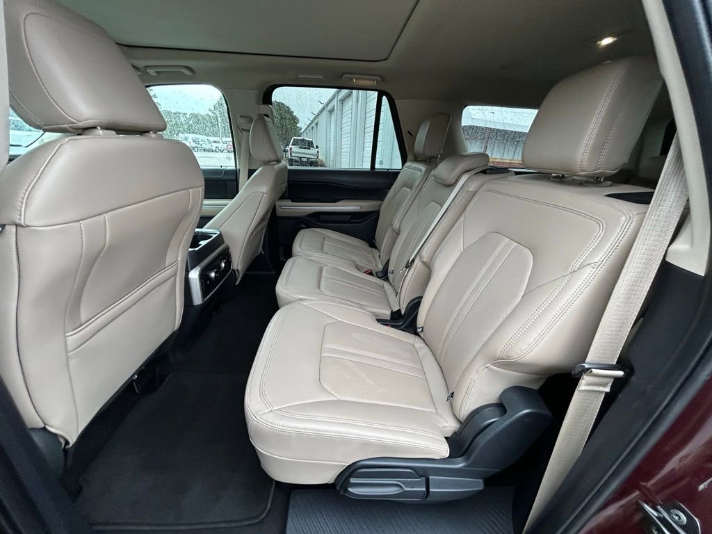 Used 2024 Ford Expedition Max Limited image 18