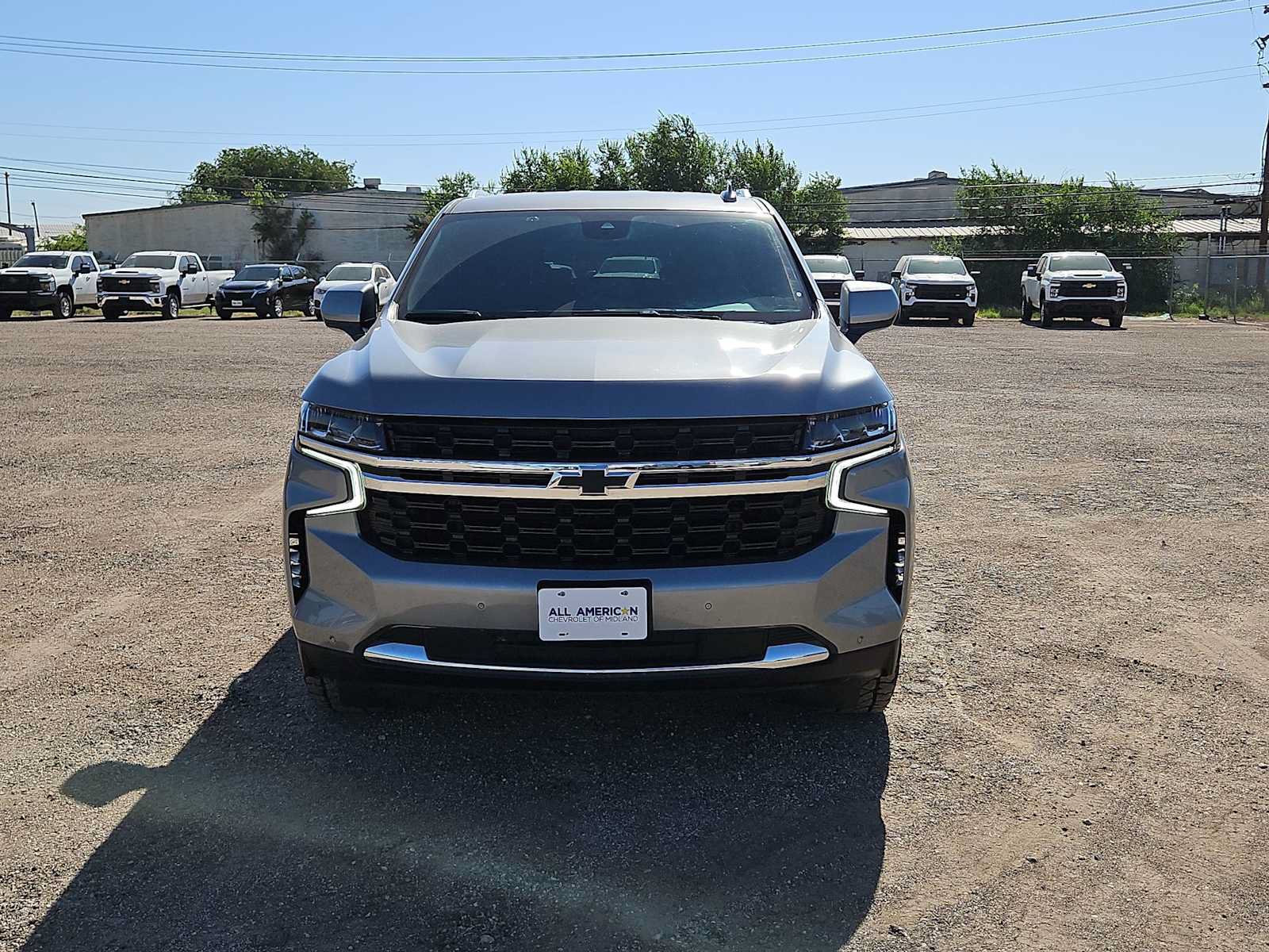 Used 2023 Chevrolet Tahoe LS RWD image 3