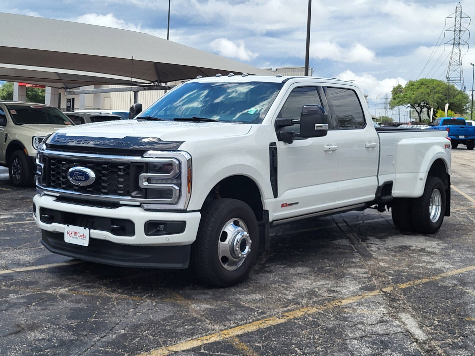 Used 2025 Ford F350 Platinum AWD/4WD image 8