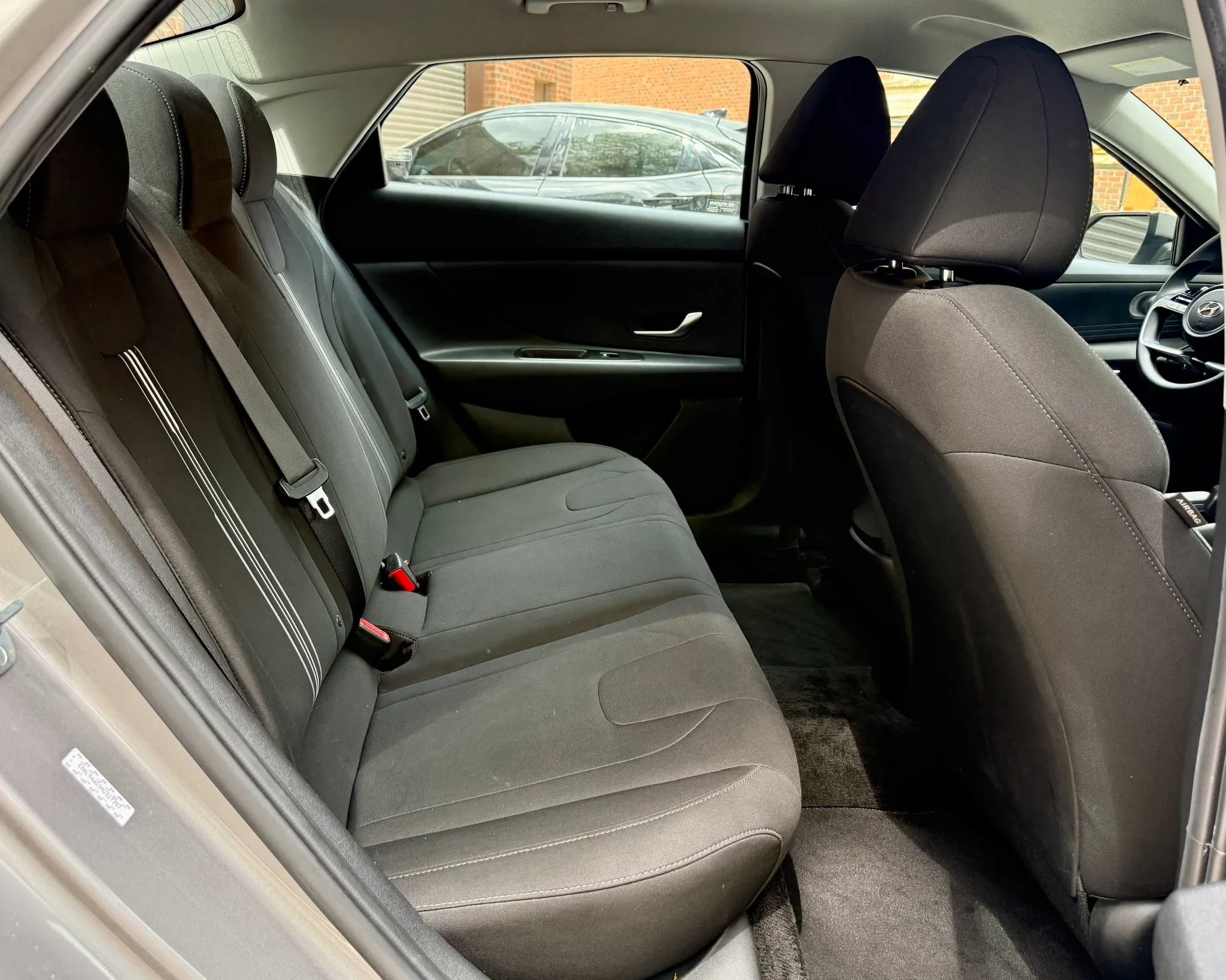 Used 2022 Hyundai Elantra SEL FWD image 21