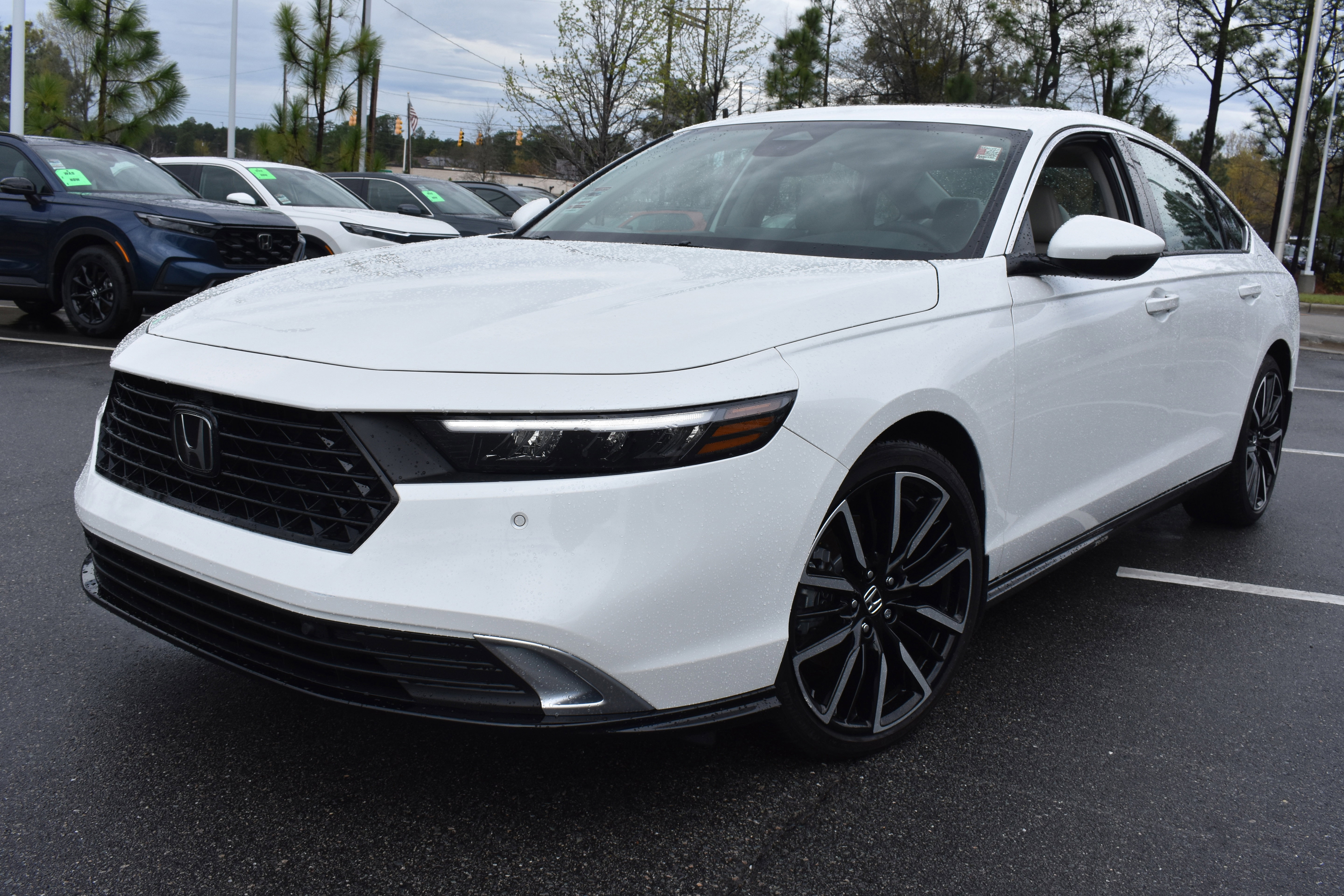 Certified 2025 Honda Accord Touring image 5