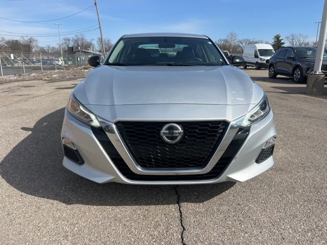 Used 2019 Nissan Altima 2.5 SR FWD image 2