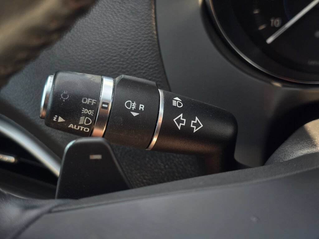 Used 2018 Jaguar F-PACE Prestige AWD/4WD image 28