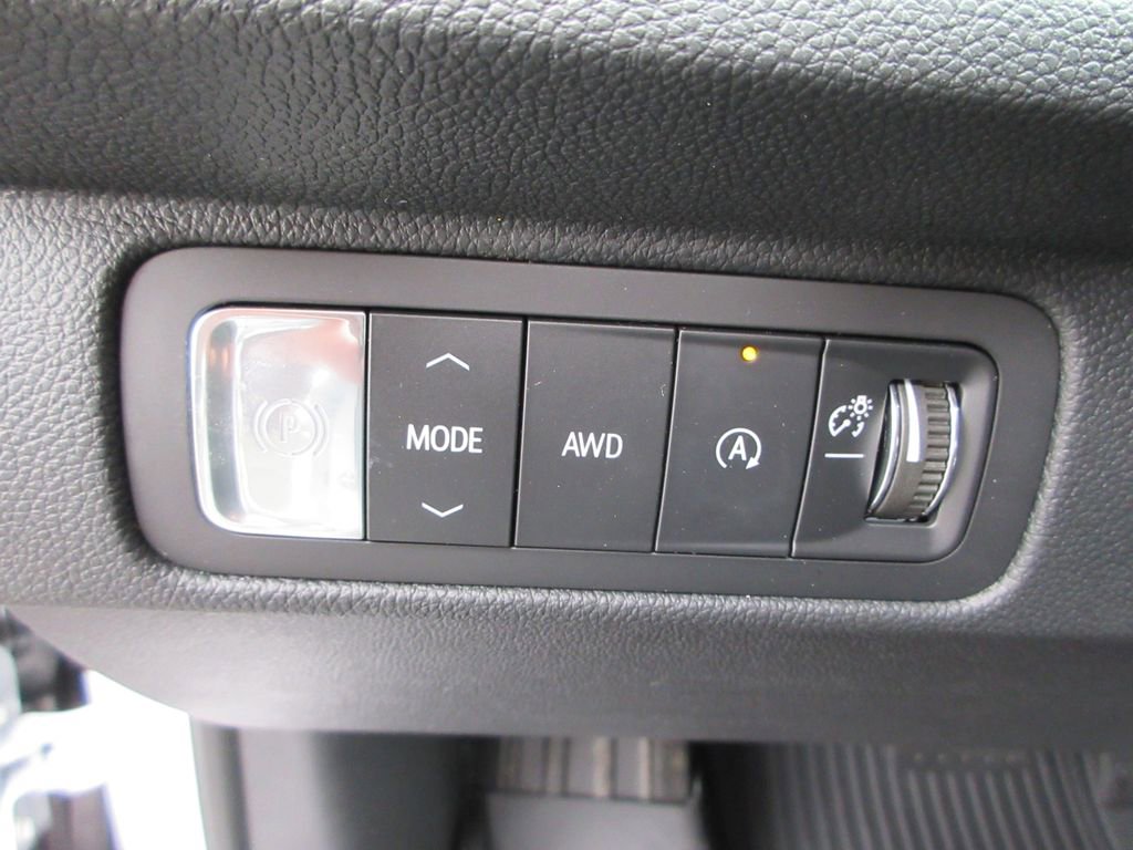 New 2026 Chevrolet Traverse LT w/ Midnight/Sport Edition AWD/4WD image 22