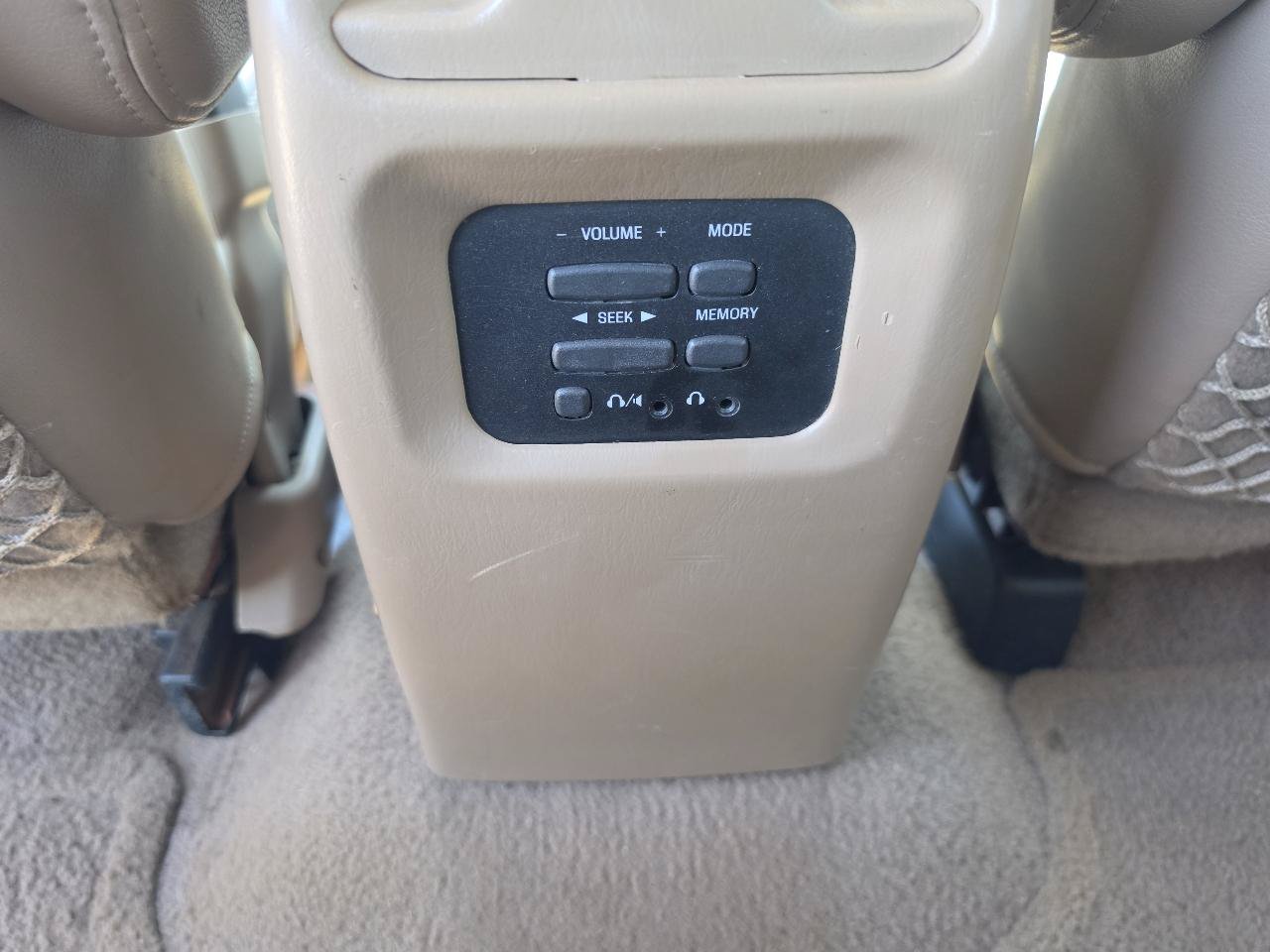 Used 1999 Ford Expedition XLT AWD/4WD image 10