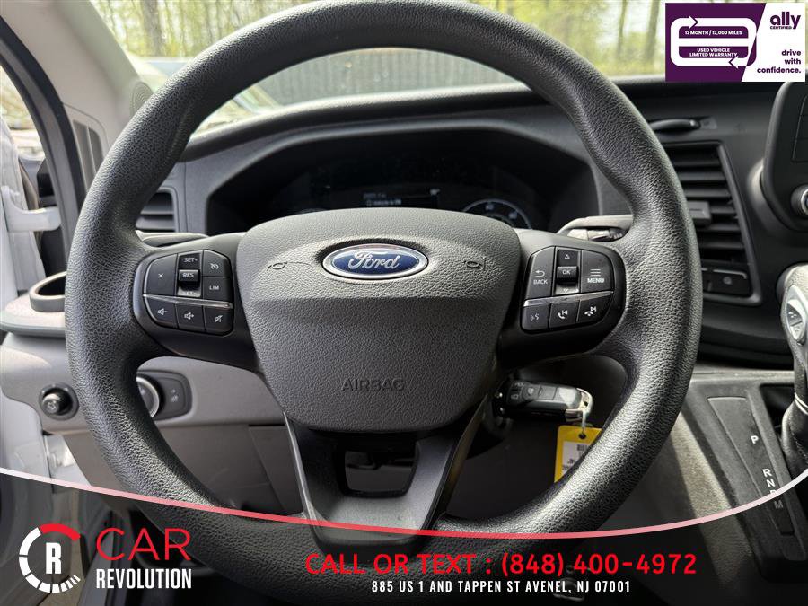 Used 2025 Ford Transit 250 148 Medium Roof RWD image 10