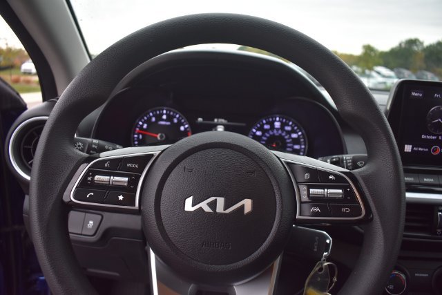 Used 2024 Kia Forte LXS w/ LXS Technology Package FWD image 22