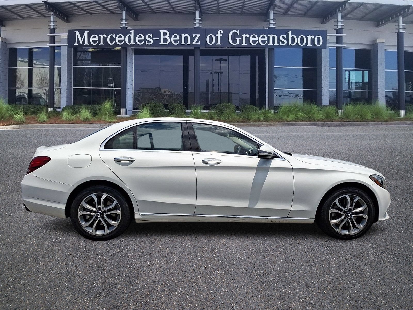 Used 2016 Mercedes-Benz C 300 4MATIC Sedan image 7