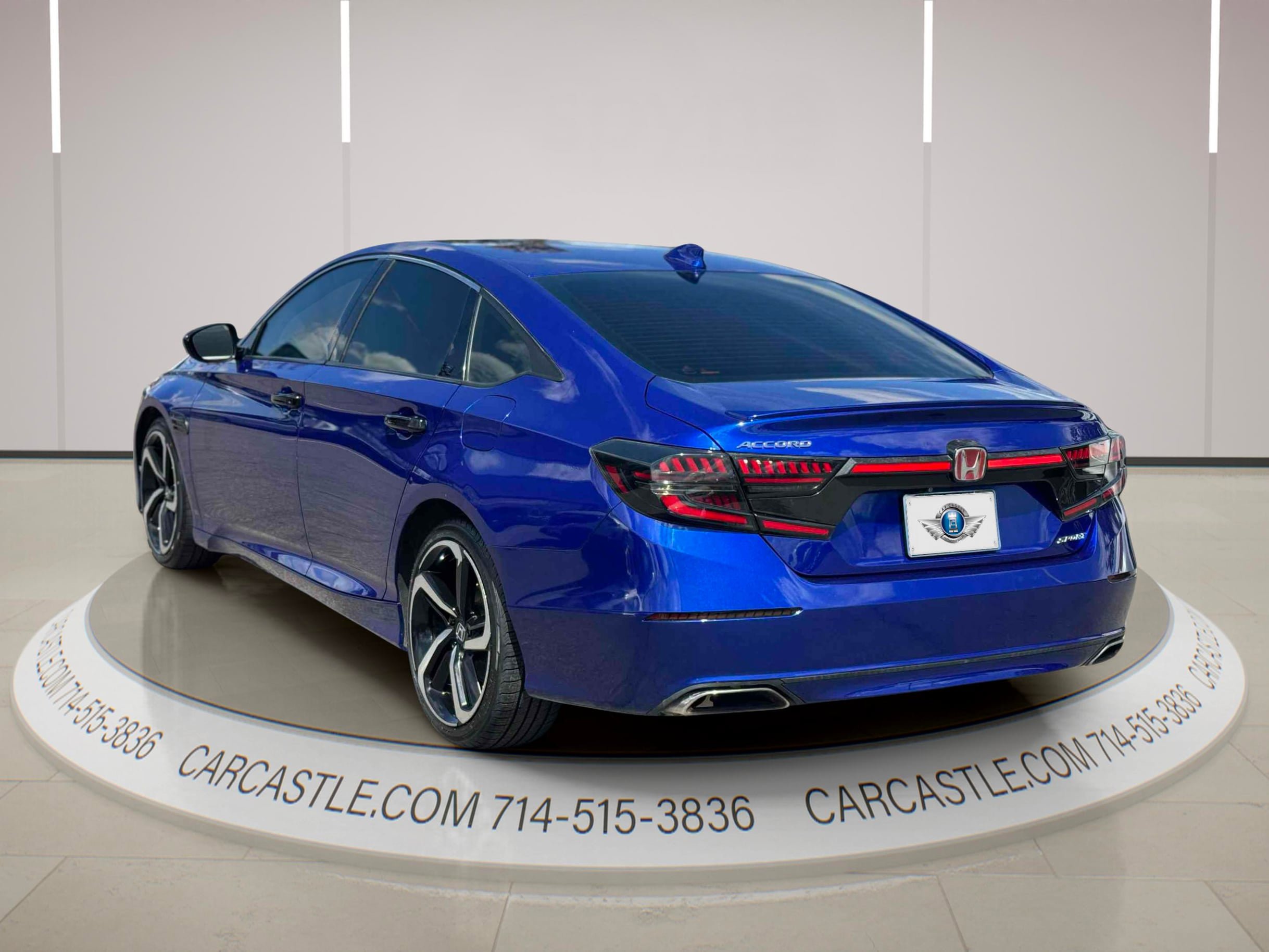 Used 2019 Honda Accord Sport image 2