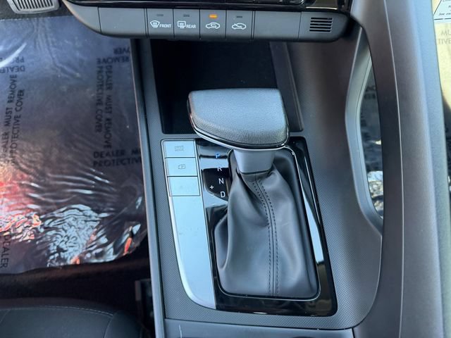 Used 2022 Hyundai Elantra SEL FWD image 22