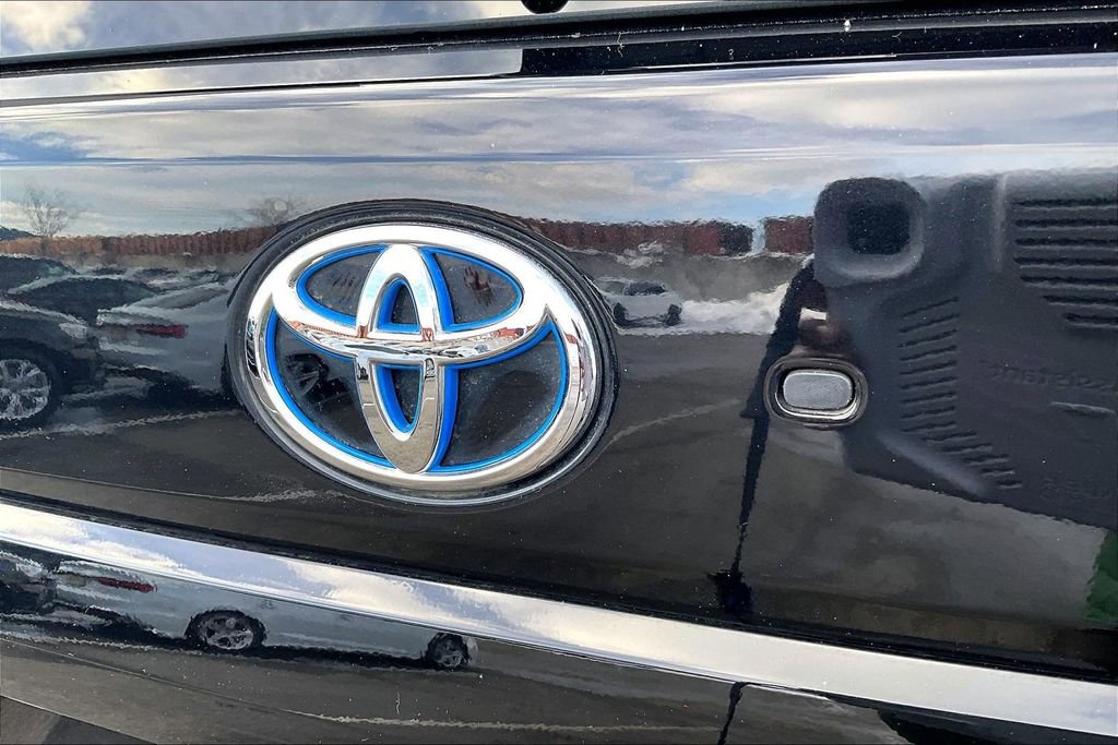 Used 2023 Toyota Sequoia Platinum image 24