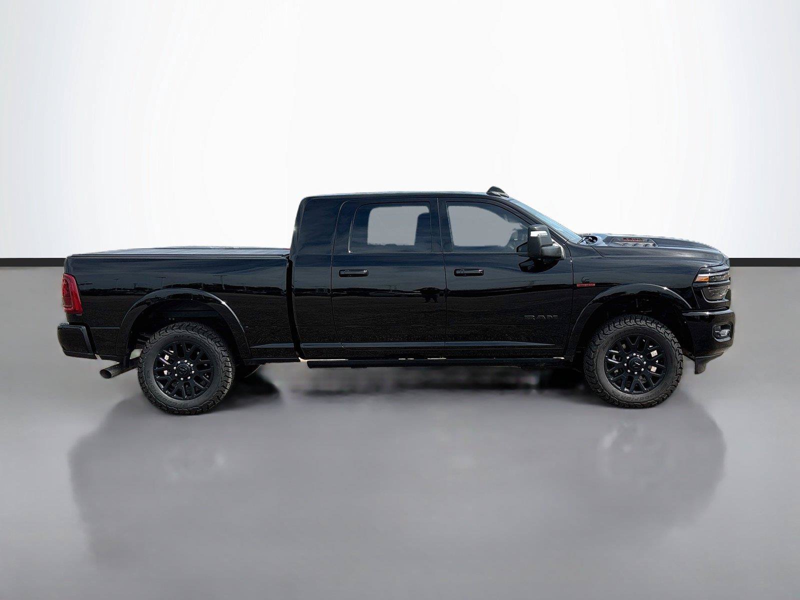 Certified 2026 RAM 3500 Limited AWD/4WD image 18
