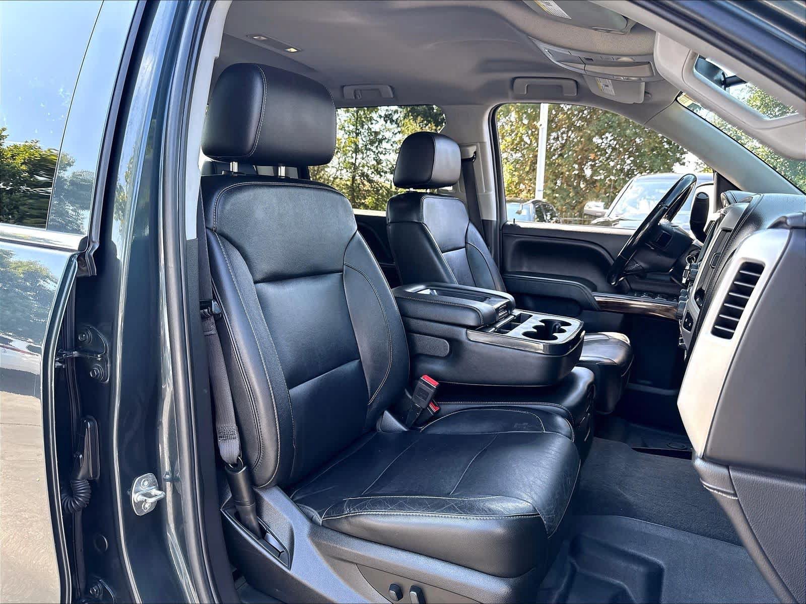 Used 2018 GMC Sierra 1500 SLT w/ SLT Premium Package AWD/4WD image 31