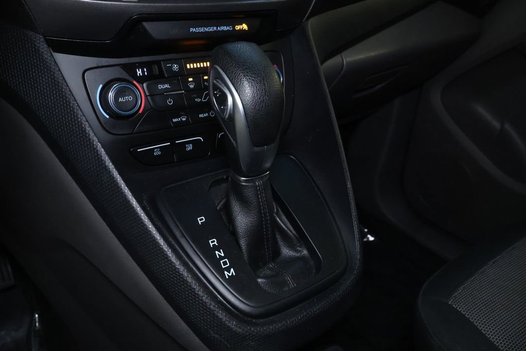 Used 2020 Ford Transit Connect XL image 29