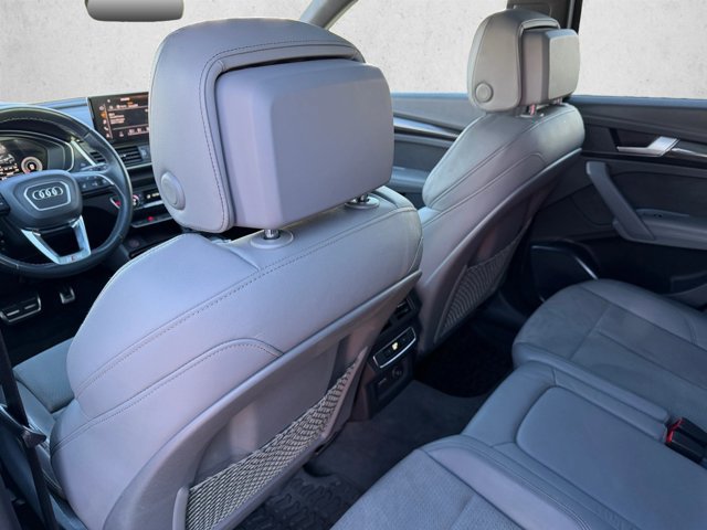 Used 2022 Audi SQ5 Premium Plus w/ Premium Plus Package AWD/4WD image 18