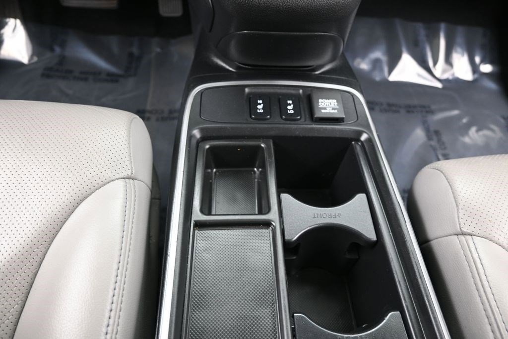 Used 2016 Honda CR-V Touring image 15